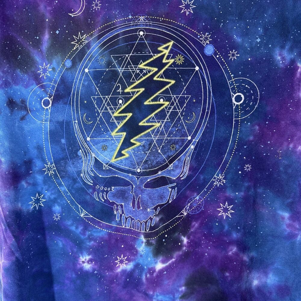Grateful Dead Women’s L T Shirt Purple Astrology Print Skull Universe Wash